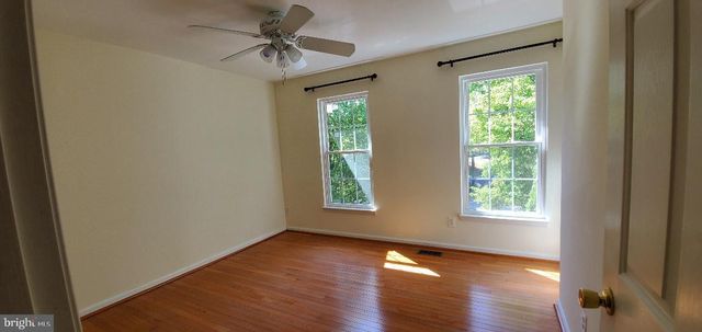 2036 STARGRASS CT, Woodbridge, VA 22192