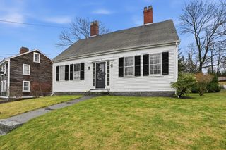 190 South Street B, Hingham, MA 02043