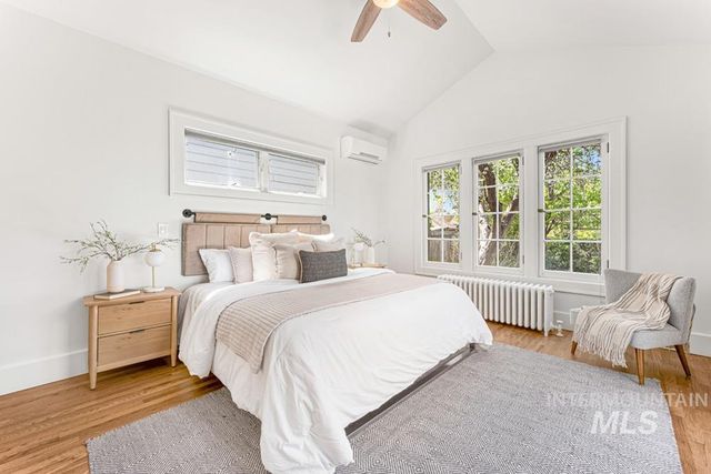 915 N 17th St, Boise, ID 83702