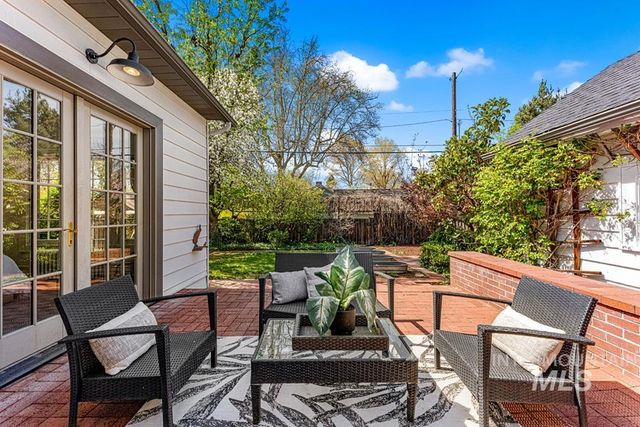 915 N 17th St, Boise, ID 83702