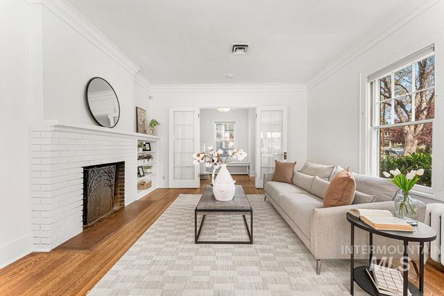 915 N 17th St, Boise, ID 83702