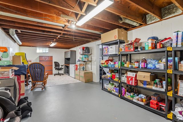530 Fleser Court, Spring Lake, MI 49456