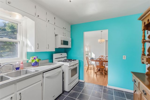530 Fleser Court, Spring Lake, MI 49456