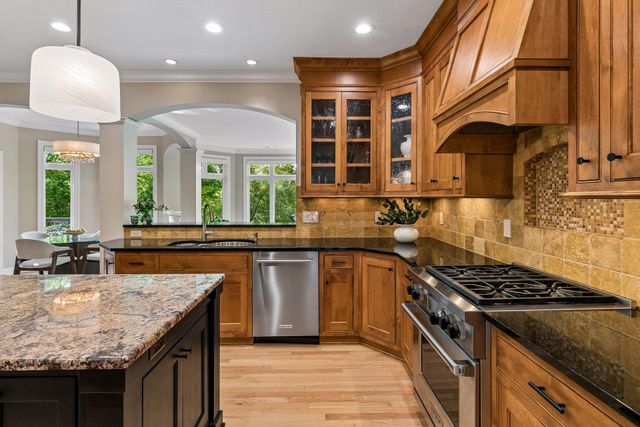 18706 Kanabec Court, Lakeville, MN 55044