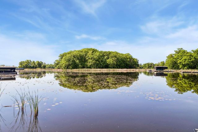 18706 Kanabec Court, Lakeville, MN 55044
