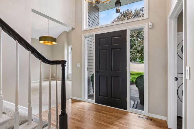 18706 Kanabec Court, Lakeville, MN 55044