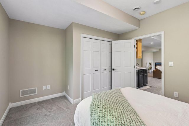 18706 Kanabec Court, Lakeville, MN 55044