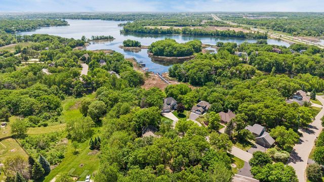 18706 Kanabec Court, Lakeville, MN 55044