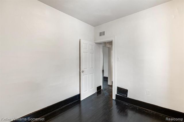 30 Ridge Street, Ecorse, MI 48229