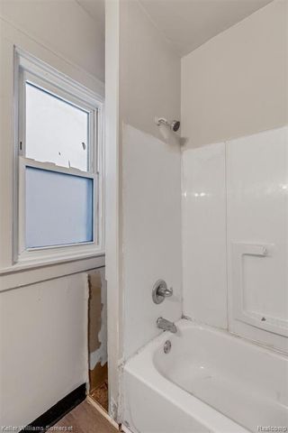 30 Ridge Street, Ecorse, MI 48229