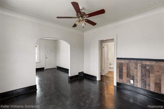 30 Ridge Street, Ecorse, MI 48229