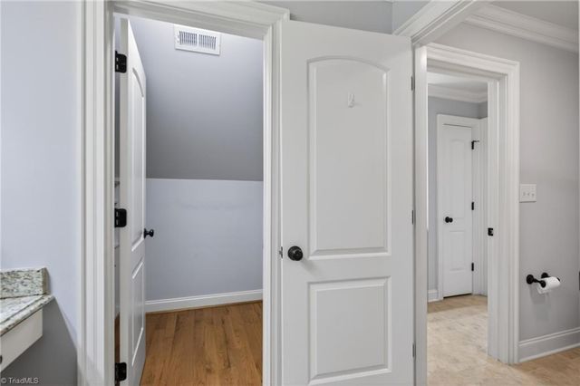 7602 Calmeria Court, Kernersville, NC 27284