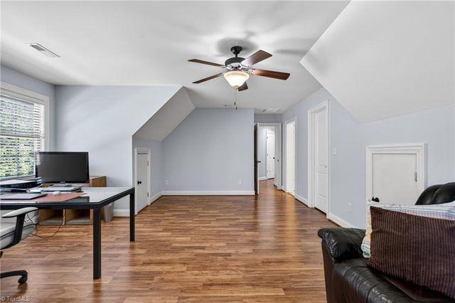 7602 Calmeria Court, Kernersville, NC 27284