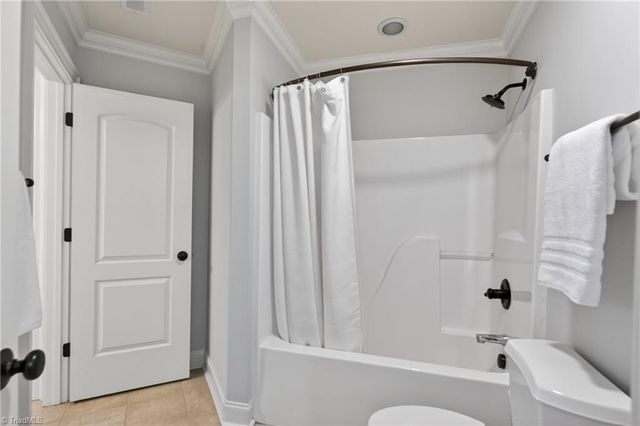 7602 Calmeria Court, Kernersville, NC 27284