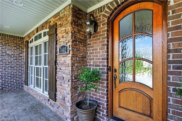 7602 Calmeria Court, Kernersville, NC 27284