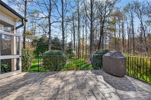 7602 Calmeria Court, Kernersville, NC 27284