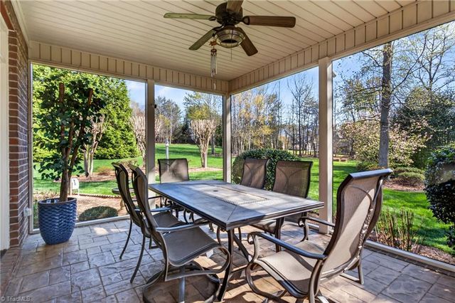 7602 Calmeria Court, Kernersville, NC 27284