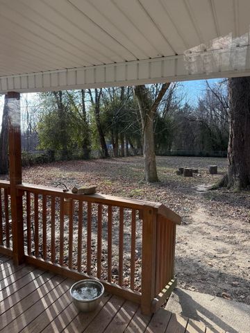 365 Maple Street, Russell Springs, KY 42642