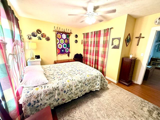 365 Maple Street, Russell Springs, KY 42642