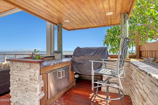 700 Milford Point Drive, Merritt Island, FL 32952