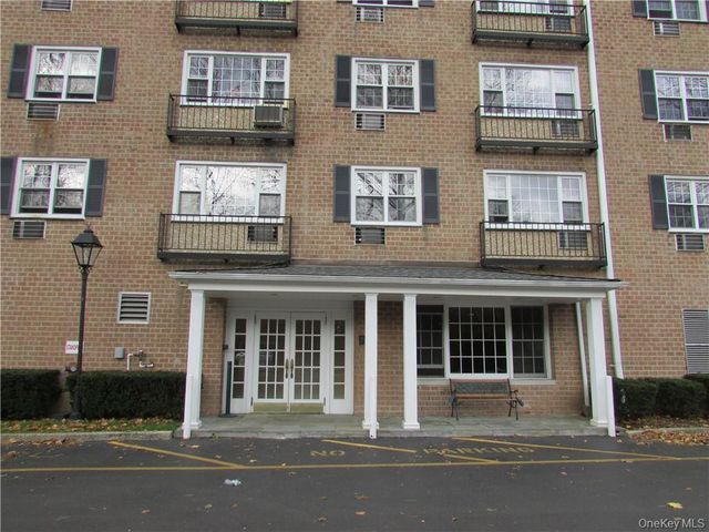 4 Consulate Drive 1C, Tuckahoe, NY 10707
