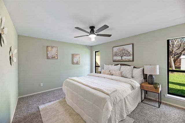 1721 S Timber Court, Benbrook, TX 76126