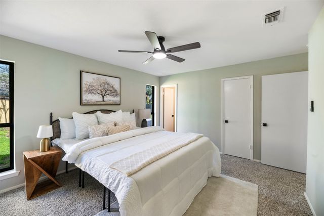 1721 S Timber Court, Benbrook, TX 76126