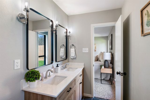 1721 S Timber Court, Benbrook, TX 76126