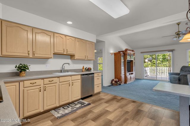 220 Mizzen Avenue, Manahawkin, NJ 08050