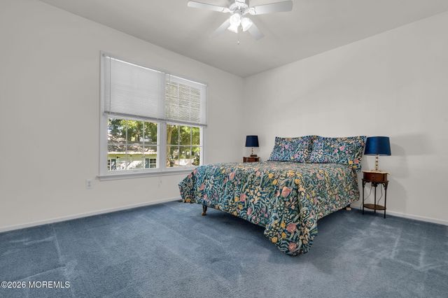 220 Mizzen Avenue, Manahawkin, NJ 08050