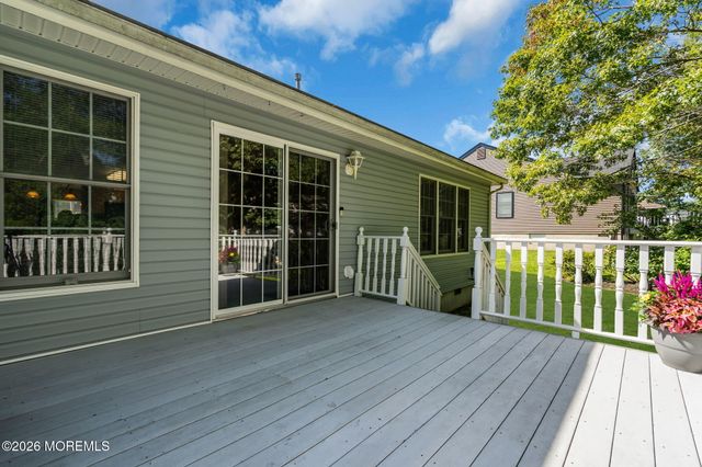 220 Mizzen Avenue, Manahawkin, NJ 08050