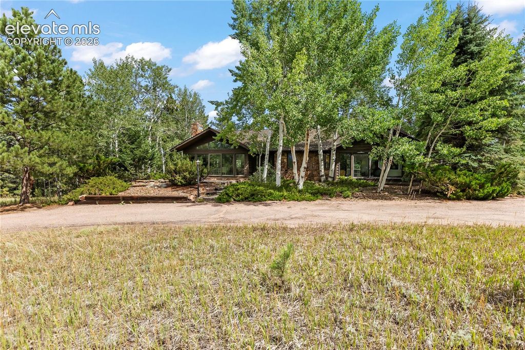 580 Mills Ranch Road, Woodland Park, CO 80863 — photo 2