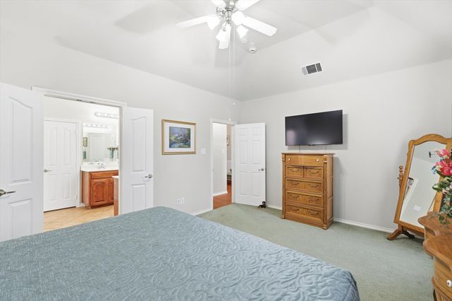 2321 Bear Run Road, Arlington, TX 76001