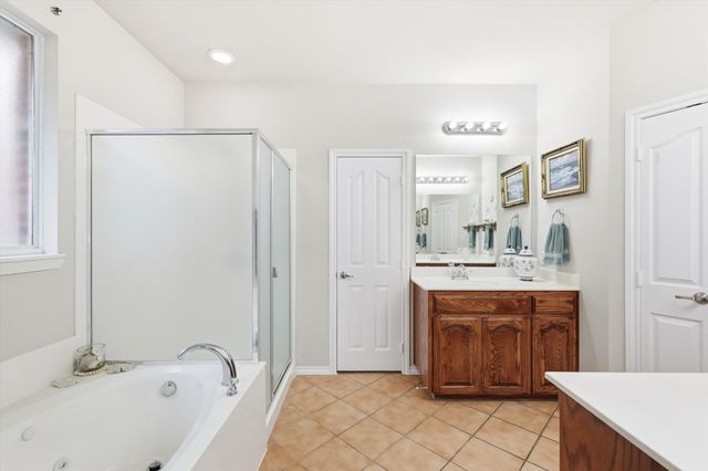 2321 Bear Run Road, Arlington, TX 76001