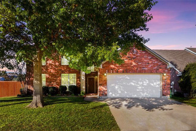 2321 Bear Run Road, Arlington, TX 76001