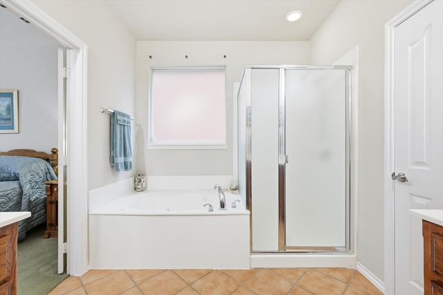 2321 Bear Run Road, Arlington, TX 76001