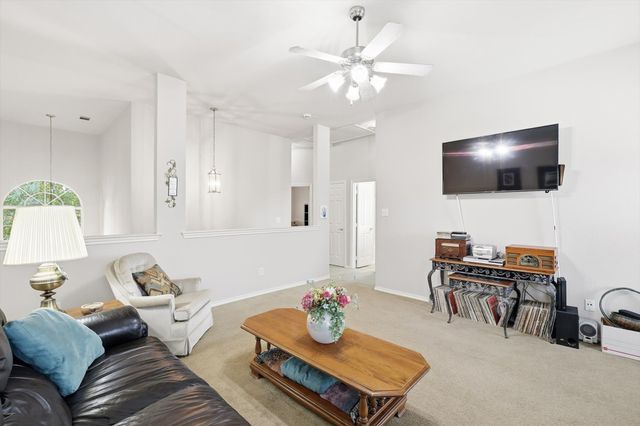 2321 Bear Run Road, Arlington, TX 76001