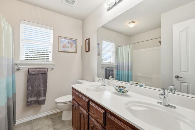 2321 Bear Run Road, Arlington, TX 76001