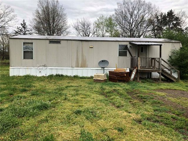 150 E Gum Log Road, Russellville, AR 72802