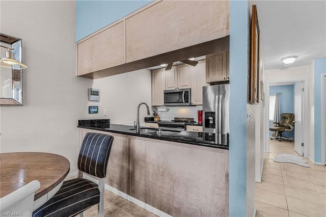 1715 SE 46th LN # 2, Cape Coral, FL 33904