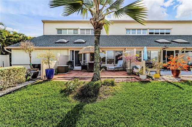 1715 SE 46th LN # 2, Cape Coral, FL 33904