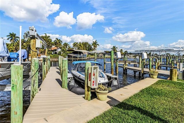 1715 SE 46th LN # 2, Cape Coral, FL 33904