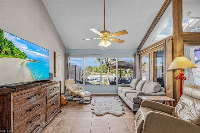 1715 SE 46th LN # 2, Cape Coral, FL 33904