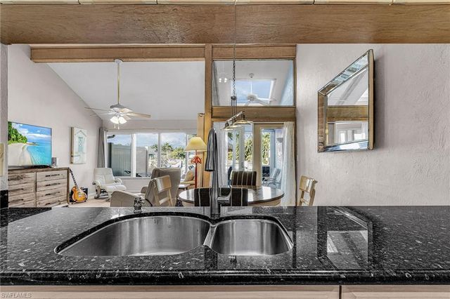 1715 SE 46th LN # 2, Cape Coral, FL 33904