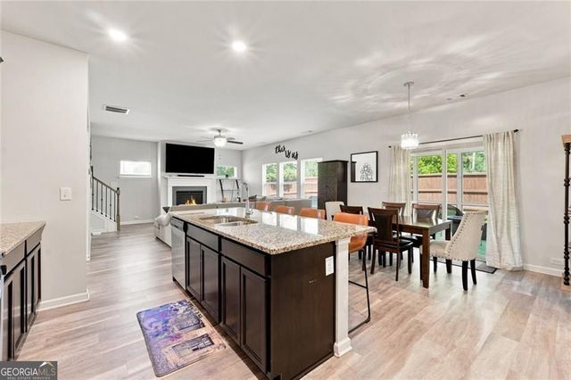 1924 Azure Grove Court, Marietta, GA 30008