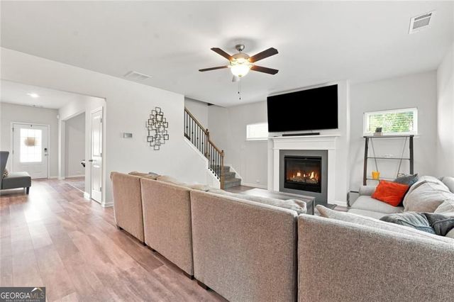 1924 Azure Grove Court, Marietta, GA 30008