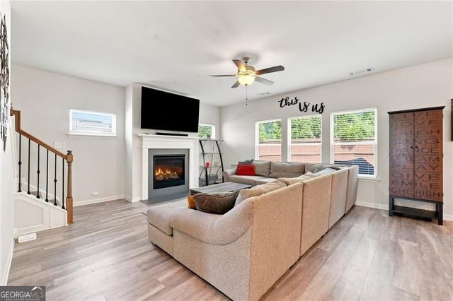 1924 Azure Grove Court, Marietta, GA 30008