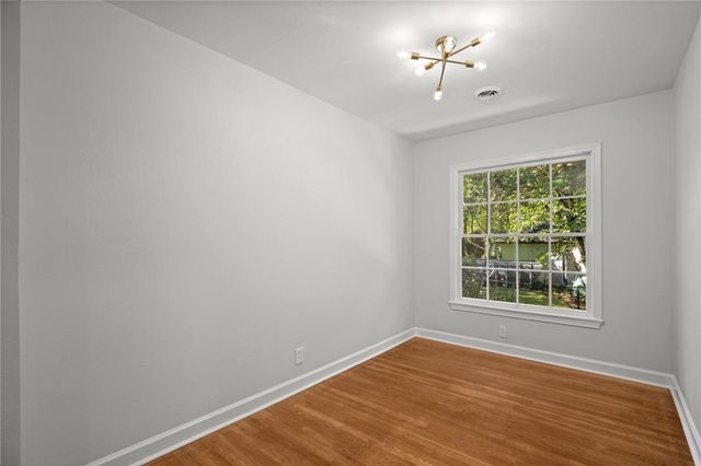 1201 Norwood RD B, Austin, TX 78722