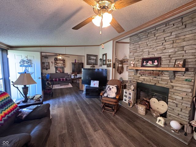 112 S Cross Street, Waveland, IN 47989