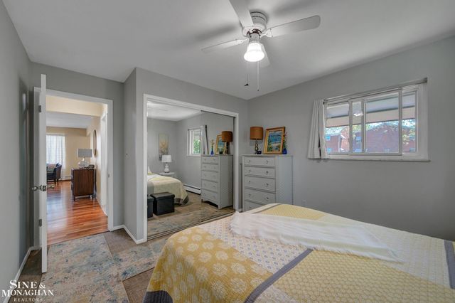 20852 Wildwood Drive, Harper Woods, MI 48225